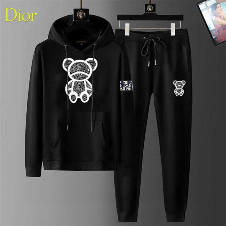 Picture of Dior Sweater Suits _SKUDiorM-5XL12yn23238635